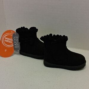 NWT Wonder Nation Black Ruffle Ankle Boots with Bow And Velcro Baby Size 2